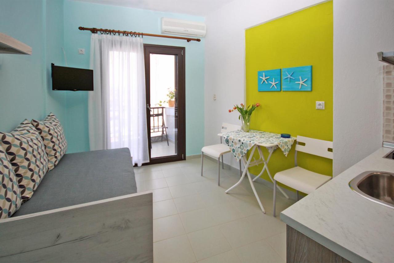 Acrothea Apartments Ormos Panagias Exterior photo