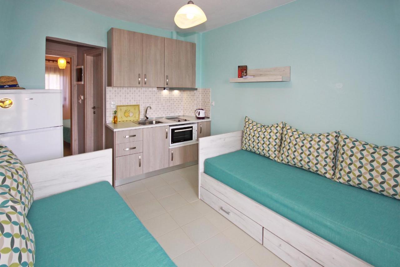 Acrothea Apartments Ormos Panagias Exterior photo